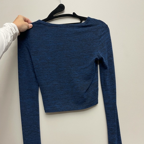 Wilfred Free XS long sleeve crop - Picture 2 of 6
